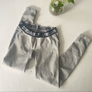 GYMSHARK - Gray Workout Leggings Sz M Contour